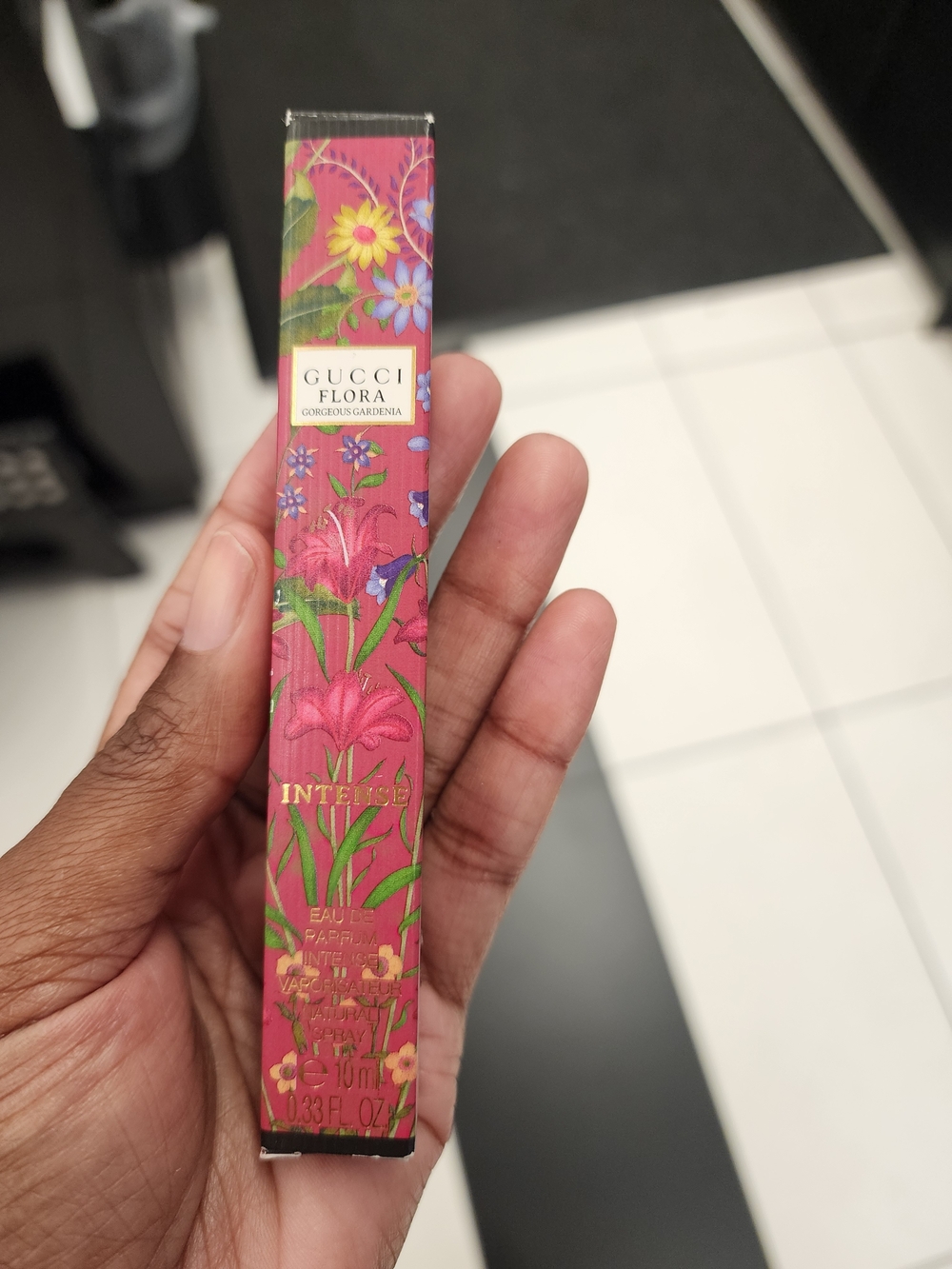 Gucci Flora Gorgeous Gardenia Intense - Pink Floral Gold Accents